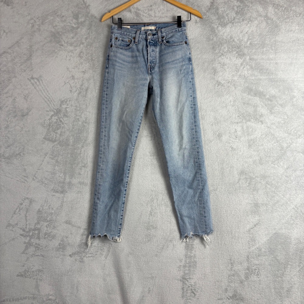 Levi's Wedgie Straight Jeans Womens 24 Light Wash Blue High Rise Cotton Raw Hemโ